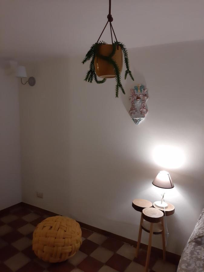 Tra I Vicoli Di Aci Appartement Acireale Buitenkant foto