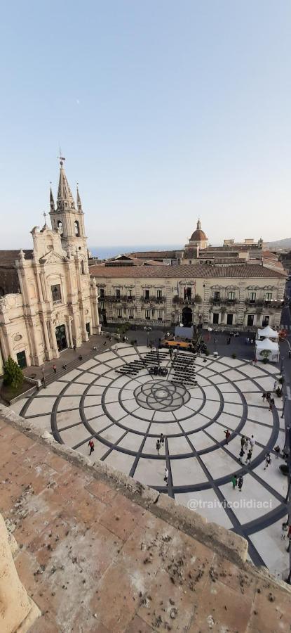Tra I Vicoli Di Aci Appartement Acireale Buitenkant foto